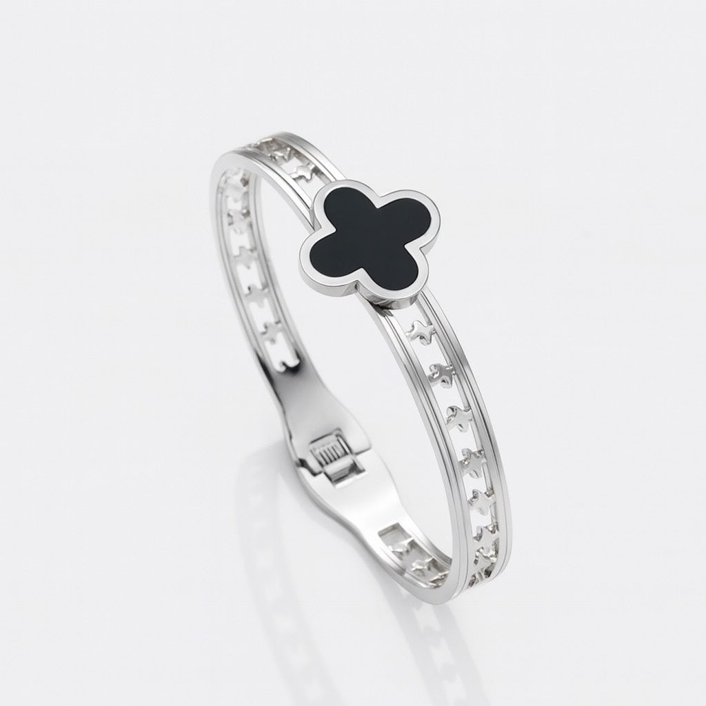Clover Pop Bracelet
