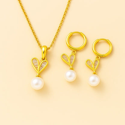 Coral-Kiss Pearl Necklace set
