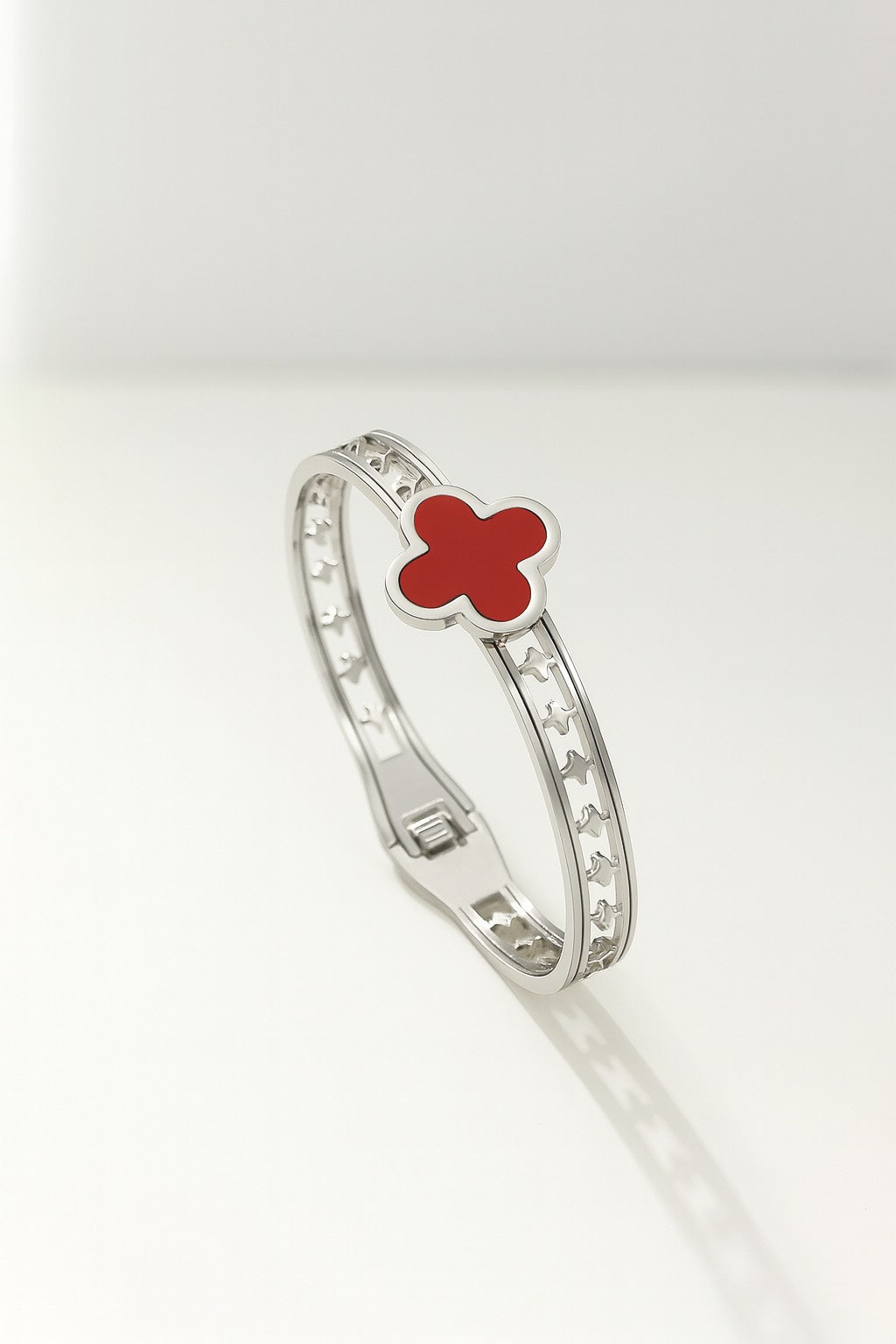 Clover Pop Bracelet